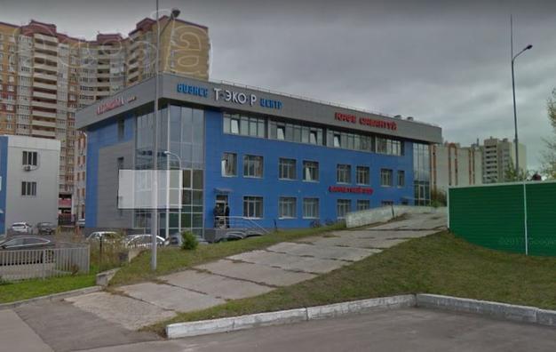 Отдельно стоящее здание с арендаторами